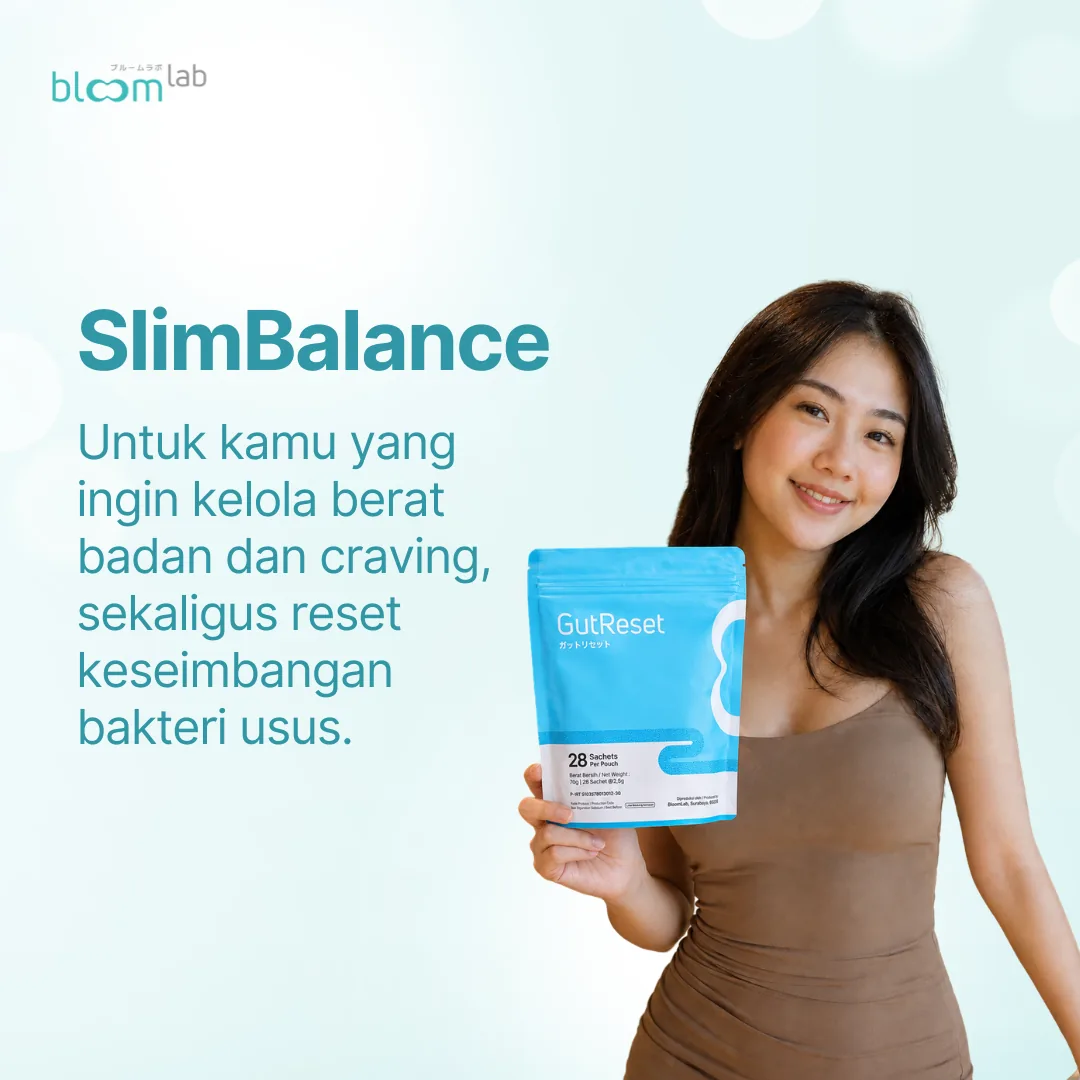 Wanita memegang GutReset, untuk yang ingin kelola berat badan dan craving sekaligus reset keseimbangan bakteri usus.